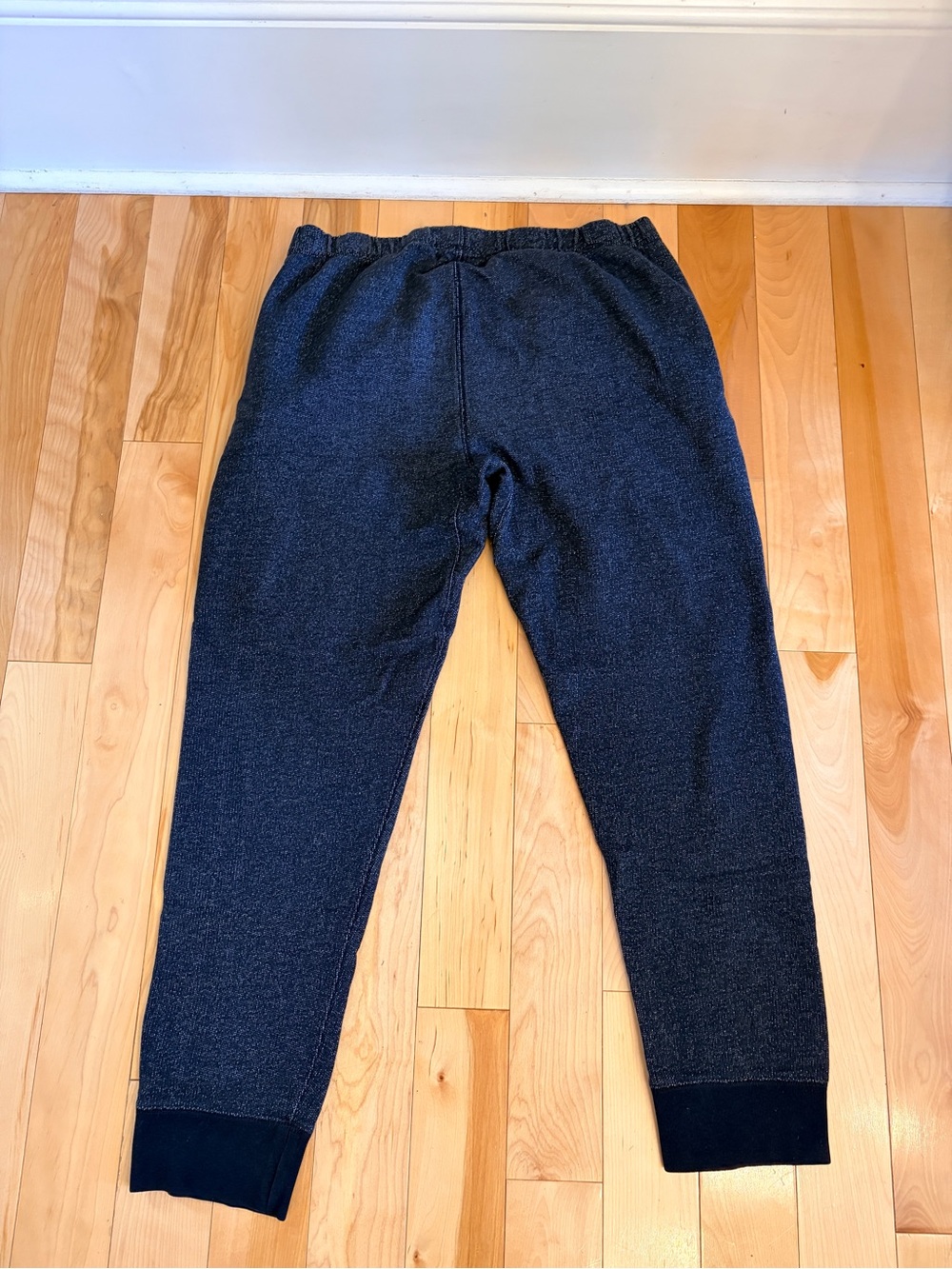Roots joggers in black pepper size medium - Picture 2 of 4